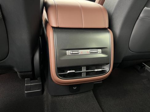 New 2026 Lincoln Nautilus Reserve w/ Jet Appearance Package image 30