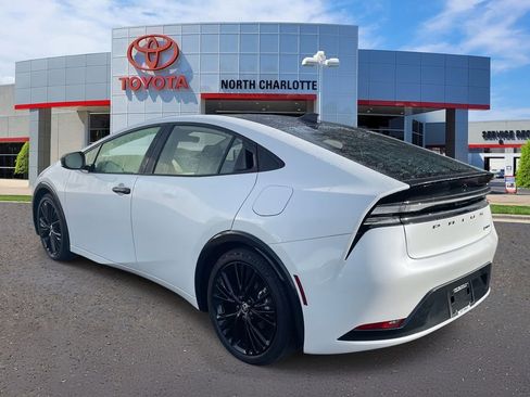 New 2026 Toyota Prius Plug-In Hybrid image 8