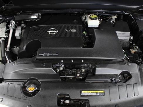Used 2014 Nissan Pathfinder Platinum w/ Platinum Premium Package AWD/4WD image 22
