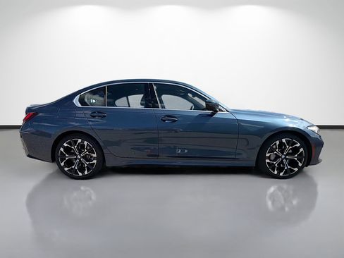 Used 2025 BMW 330i Sedan RWD image 2