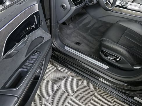 Used 2023 Audi A8 L 3.0T w/ Comfort Plus Package image 8