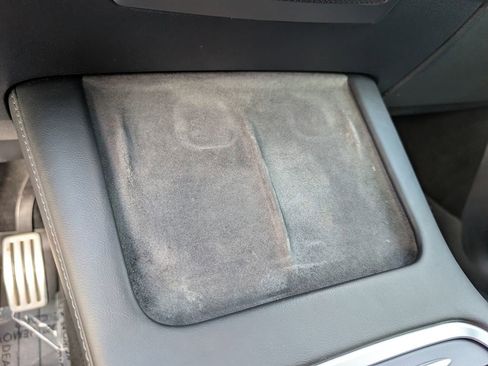 Used 2023 Tesla Model Y Performance image 25