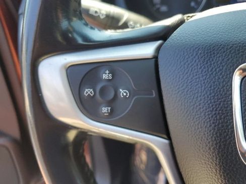 Used 2019 GMC Terrain SLE w/ Driver Convenience Package AWD/4WD image 12