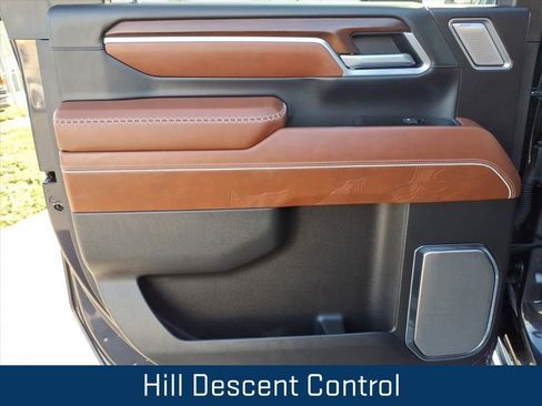 Certified 2025 GMC Sierra 2500 Denali Ultimate image 25