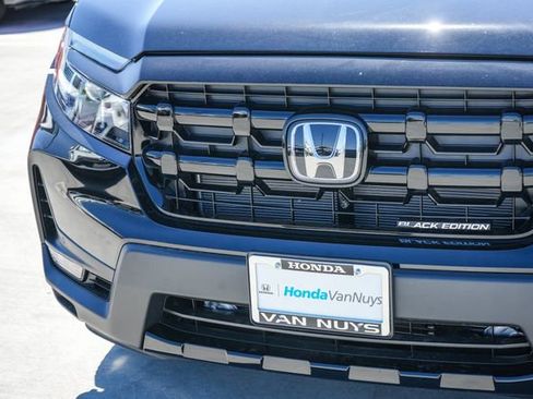 New 2026 Honda Ridgeline Black Edition image 11