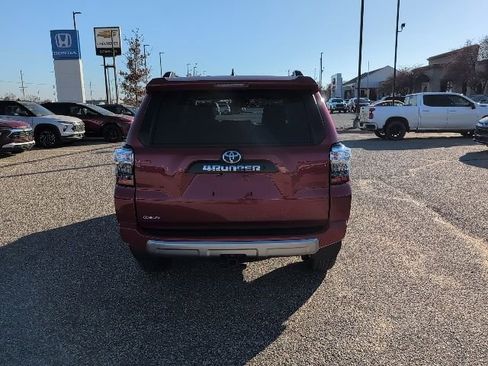 Used 2023 Toyota 4Runner TRD Off-Road Premium image 19