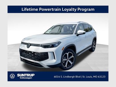 New 2025 Volkswagen Tiguan SE