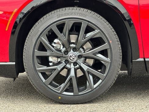 New 2026 Toyota Crown Signia image 32