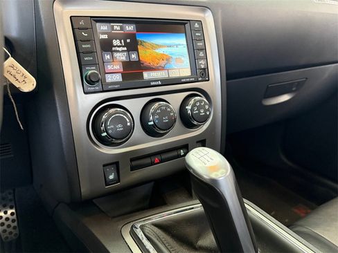 Used 2014 Dodge Challenger R/T image 11