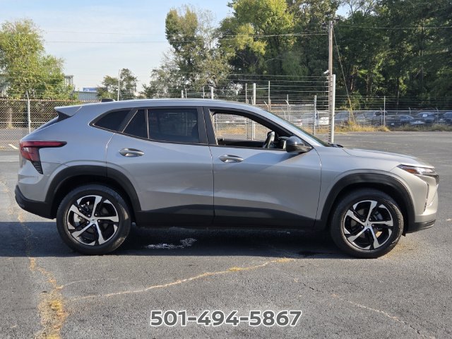 Used 2026 Chevrolet Trax RS w/ Driver Confidence Package FWD image 6