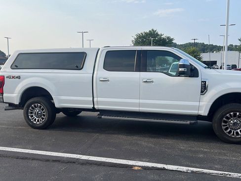 Used 2022 Ford F250 Lariat w/ Lariat Ultimate Package AWD/4WD image 4