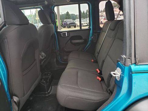 Used 2020 Jeep Wrangler Unlimited Sport S AWD/4WD image 12