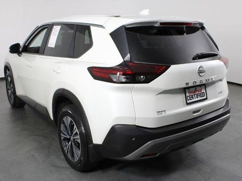 Certified 2023 Nissan Rogue SV image 4