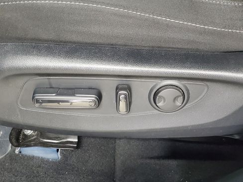 Used 2023 Honda CR-V EX image 20