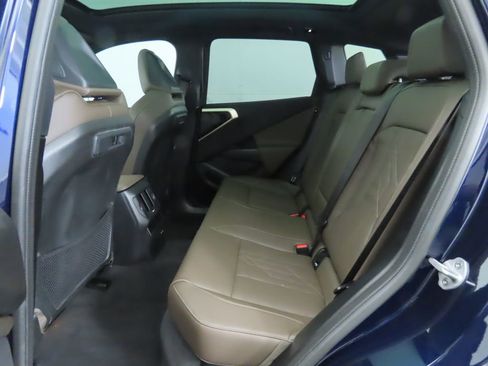 Certified 2025 BMW X3 xDrive30i w/ Premium Package image 21