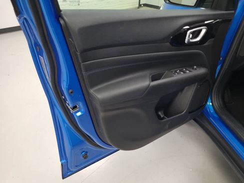 New 2026 Jeep Compass Limited image 8