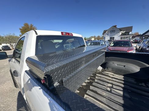 Used 2018 RAM 1500 Tradesman w/ Popular Equipment Group RWD image 11