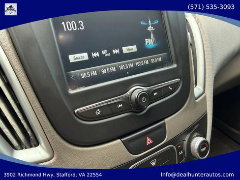 Used 2018 Chevrolet Malibu LS FWD image 23