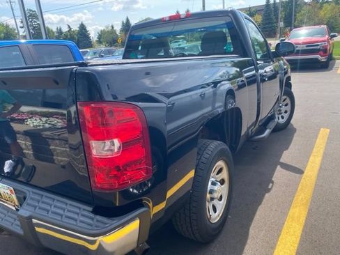 Used 2013 Chevrolet Silverado 1500 W/T RWD image 3