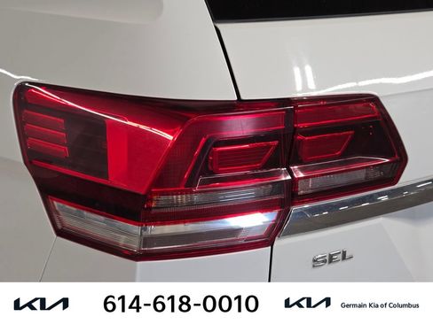 Used 2018 Volkswagen Atlas SEL AWD/4WD image 15