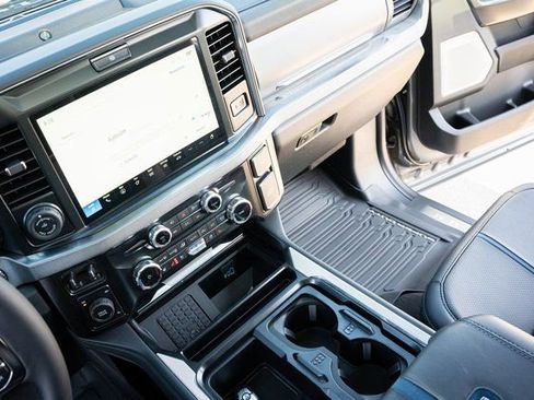 New 2025 Ford F350 Platinum image 32