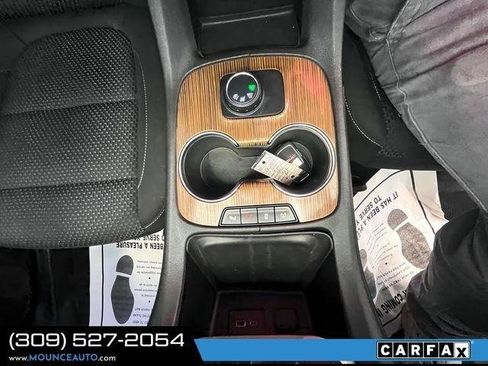 Used 2020 GMC Acadia SLE AWD/4WD image 20