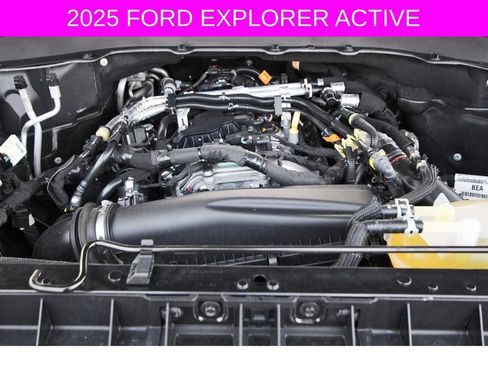 Used 2025 Ford Explorer Active RWD image 32