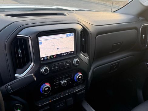 Used 2022 GMC Sierra 1500 Denali w/ Denali Premium Package image 45