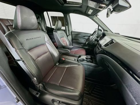 Used 2022 Honda Ridgeline Black Edition image 32