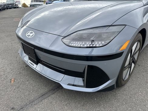 Certified 2024 Hyundai Ioniq 6 SE image 3