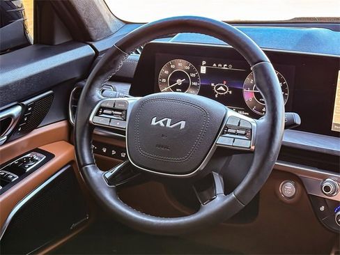 Used 2024 Kia Telluride SX Prestige X-Pro image 30