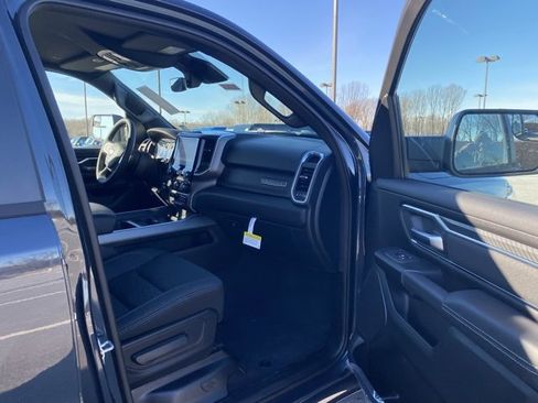 New 2026 RAM 1500 Big Horn w/ Night Edition image 28