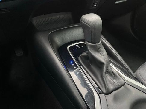 Used 2024 Toyota Corolla LE FWD image 20