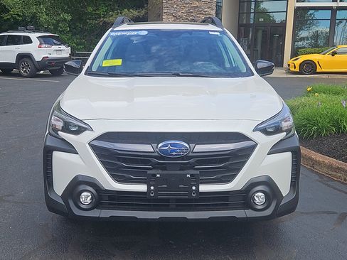Certified 2025 Subaru Outback Premium AWD/4WD image 25