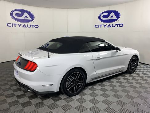 Used 2021 Ford Mustang Premium RWD image 3