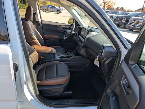 New 2025 Ford Bronco Sport Outer Banks image 35