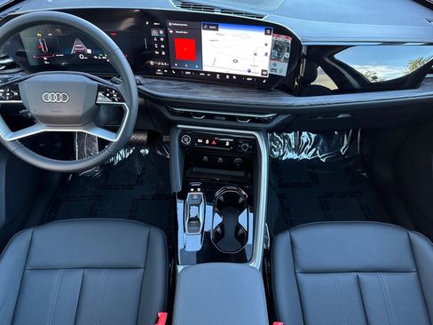 New 2025 Audi Q5 Premium image 10