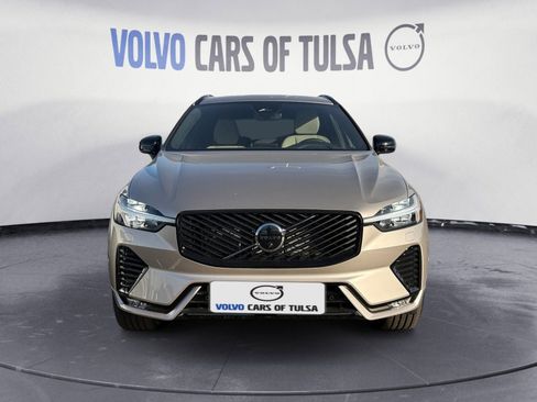 New 2026 Volvo XC60 B5 Plus w/ Protection Package Premier image 8