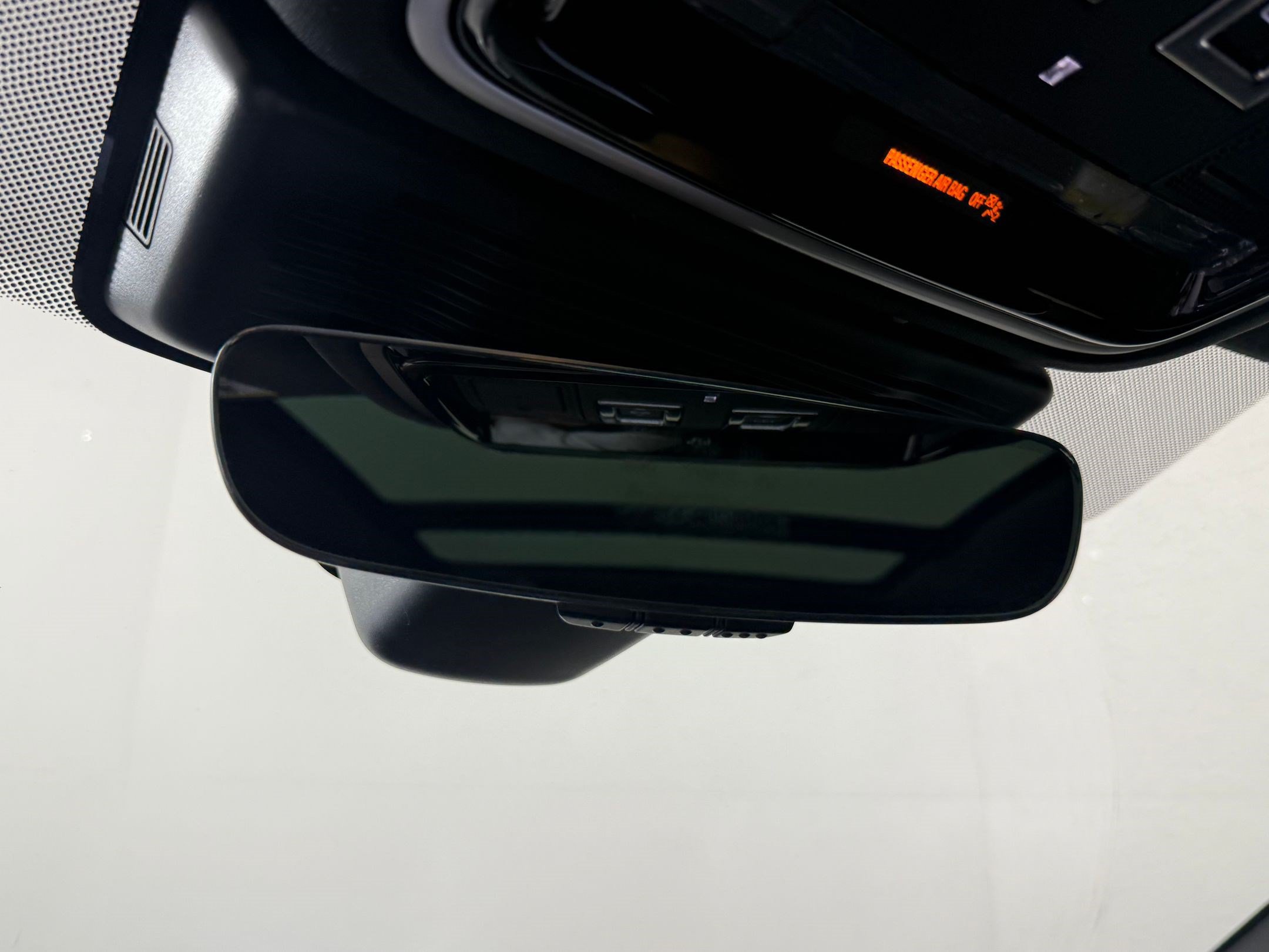 New 2026 Land Rover Range Rover Velar S AWD/4WD image 27