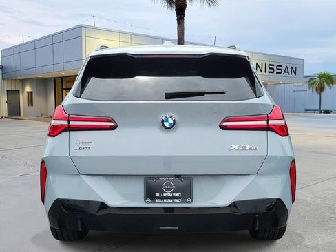 Used 2025 BMW X3 xDrive30i AWD/4WD image 5