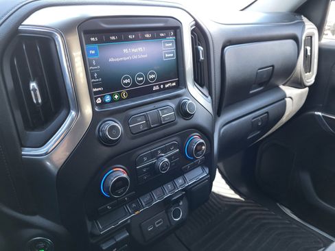 Used 2020 Chevrolet Silverado 1500 LT w/ All-Star Edition image 11