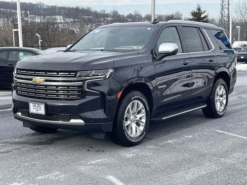 Used 2024 Chevrolet Tahoe Premier w/ Premium Package image 12