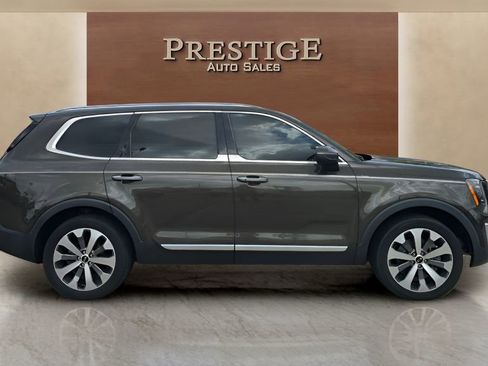 Used 2020 Kia Telluride S image 18