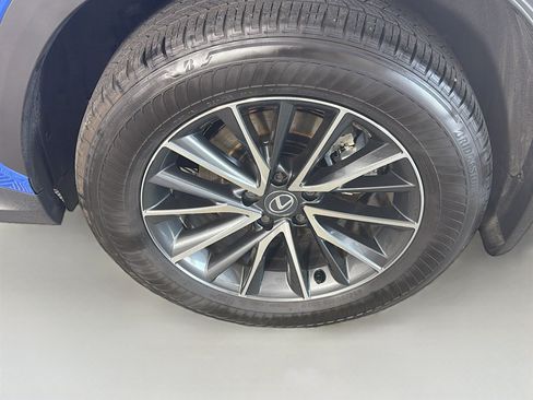 Used 2025 Lexus NX 250 FWD w/ Towing Package (2000 Lbs) image 11