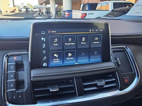 Used 2022 Chevrolet Tahoe Z71 w/ Luxury Package image 21