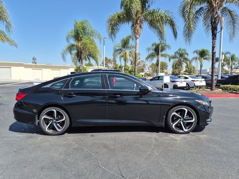 Used 2020 Honda Accord Sport image 11