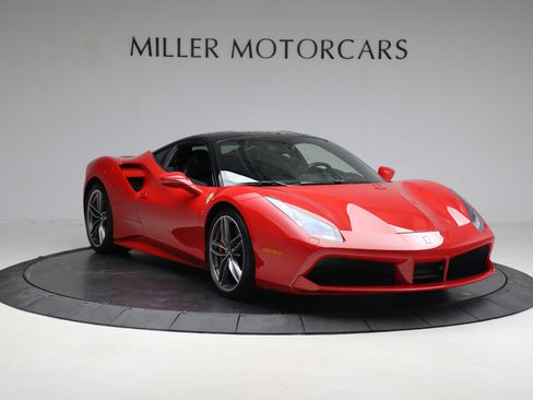 Certified 2018 Ferrari 488 GTB RWD image 11