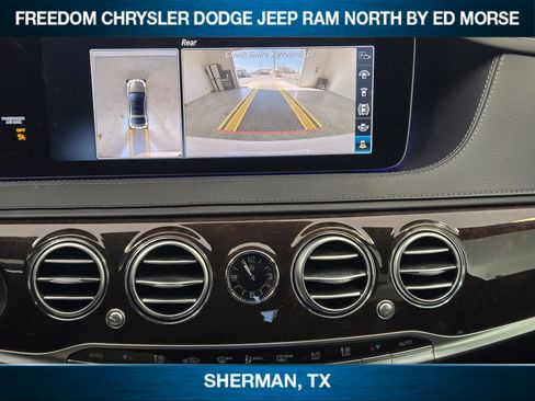 Used 2020 Mercedes-Benz S 560 4MATIC Sedan image 12