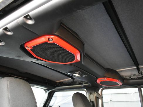 Used 2018 Jeep Wrangler Unlimited Sport AWD/4WD image 41