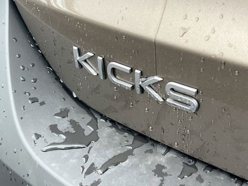 New 2026 Nissan Kicks SV FWD image 32